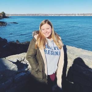 Meet your Posher, Zoe